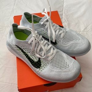 WOMENS Nike Free RN Flyknit 2018
